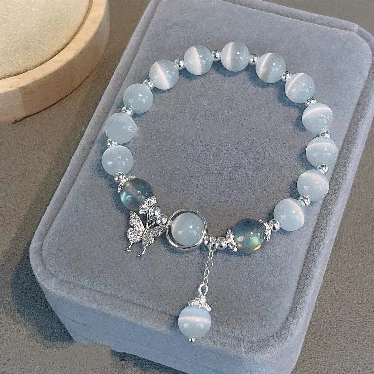 CZTICLE® Fashionable women's beaded bracelet